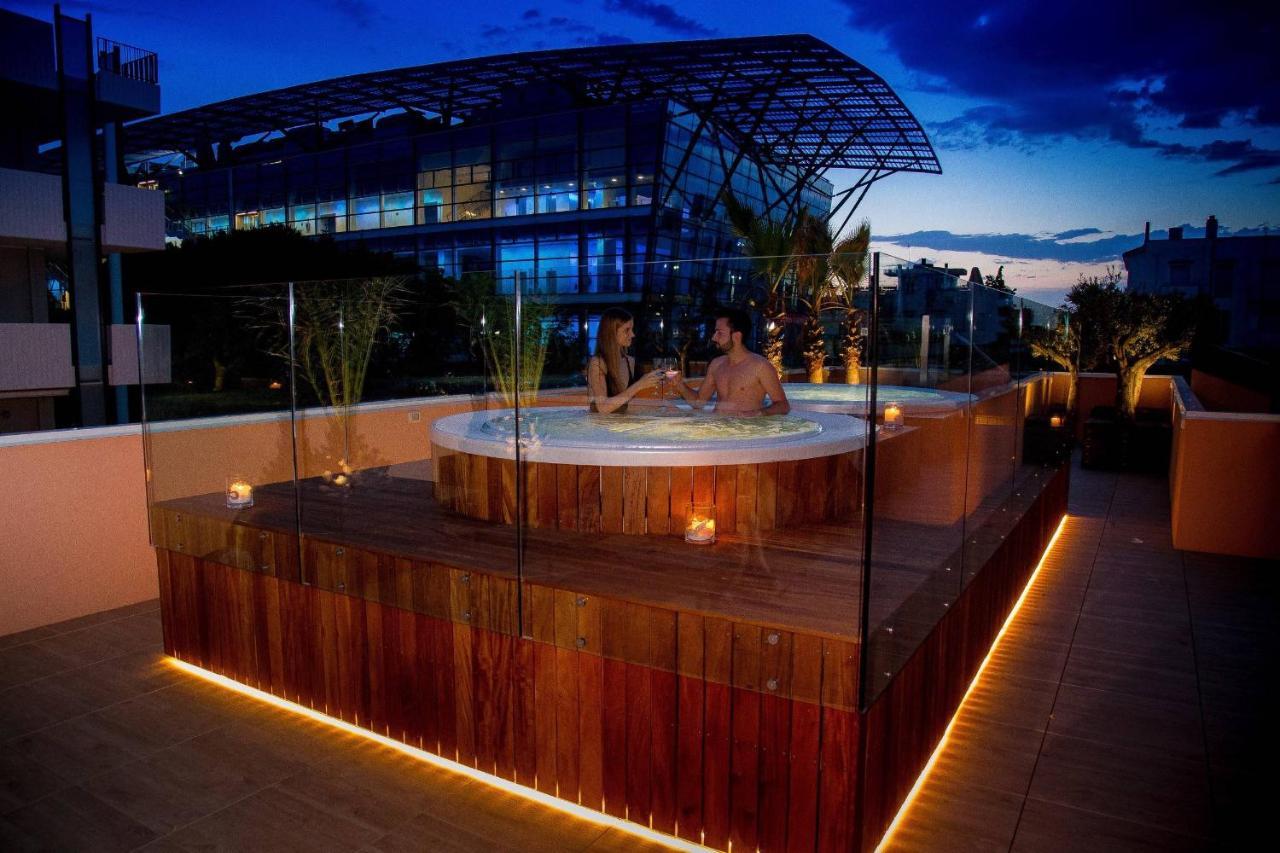 Metropol Ceccarini Suite - Luxury Apartments Riccione Zewnętrze zdjęcie